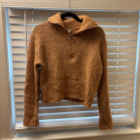 Women's Knit Pullover Sweater With Front Zipper Size XS - Picture 1 of 6